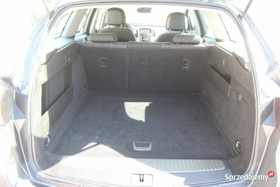 Opel Astra 2011r 17 diesel CHIP 150 kombi wielofunkcyjna kierownica