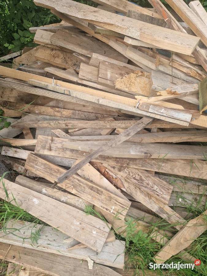 Deski obrzynki pozostałość budowie