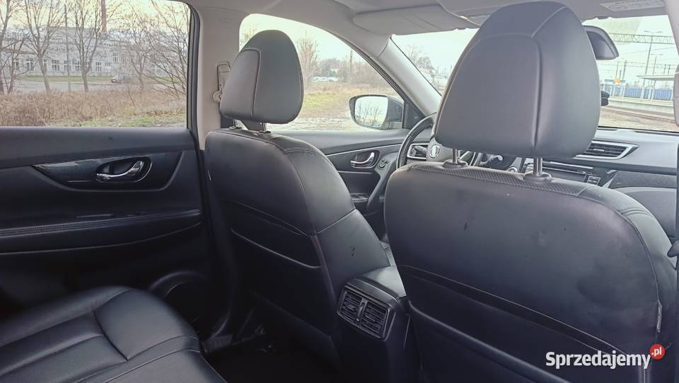 Ekonomiczny Nissan szary Motoryzacja Łuków