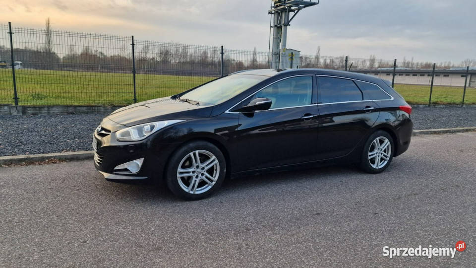 Hyundai i40 17 CRDi 2013r Grzane Siedzenia 136KM Pabianice sprzedam