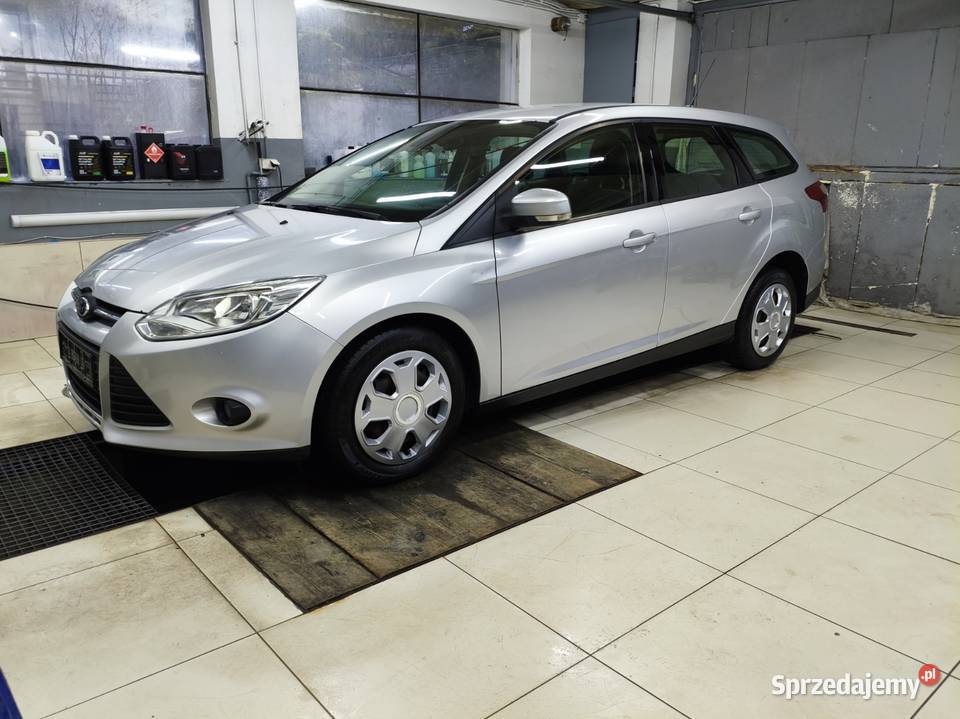 Ford Focus MK3 salon dużym serwisie nie wymaga Motoryzacja łódzkie Piotrków Trybunalski