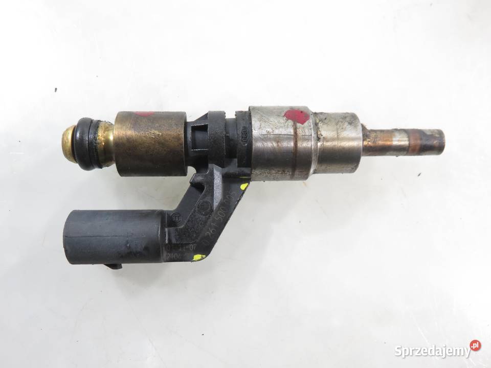 WTRYSKIWACZ VW GOLF IV 16 FSI 036906036