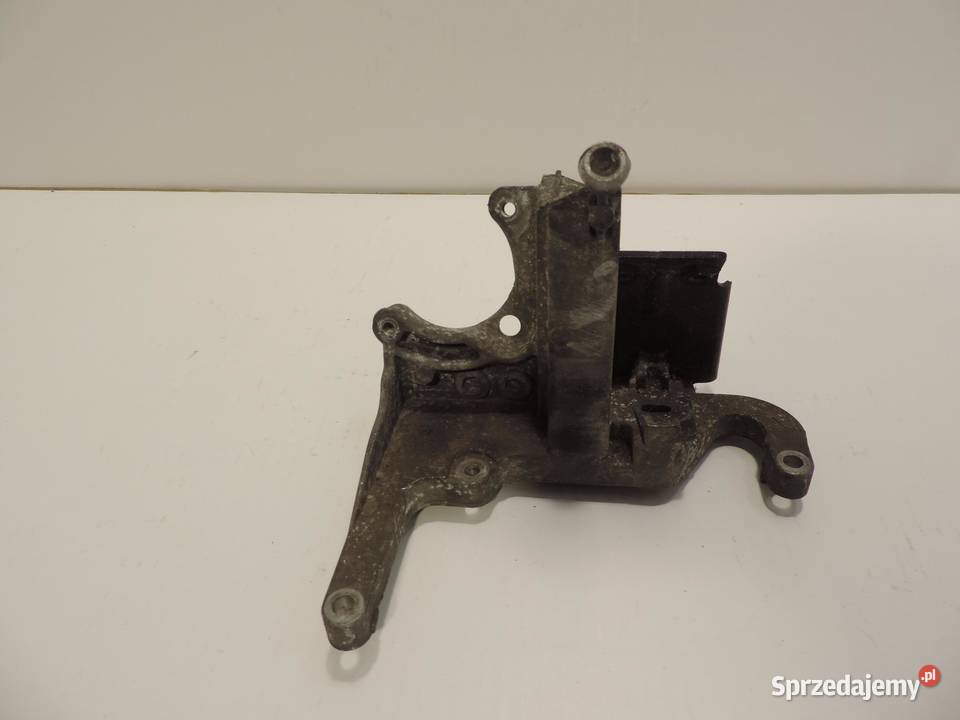 ŁAPA SILNIKA AV6Q9B470BB FORD FOCUS MK3 16 TDCI osobowe Zawieszenie silnika