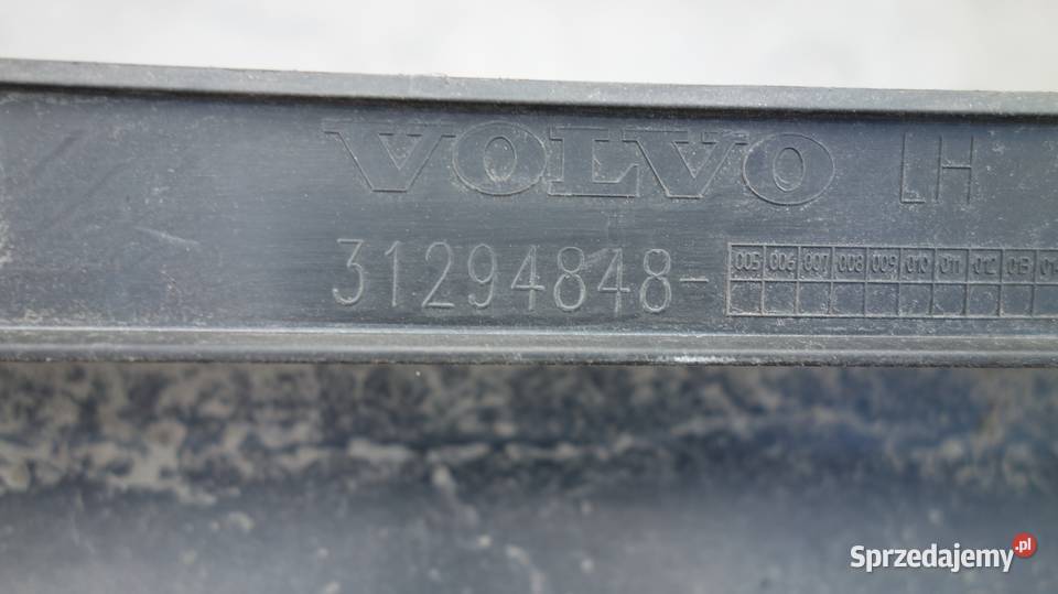 Volvo XC60 20082012 LEWY PRÓG LISTWA PROGOWA Karoseria