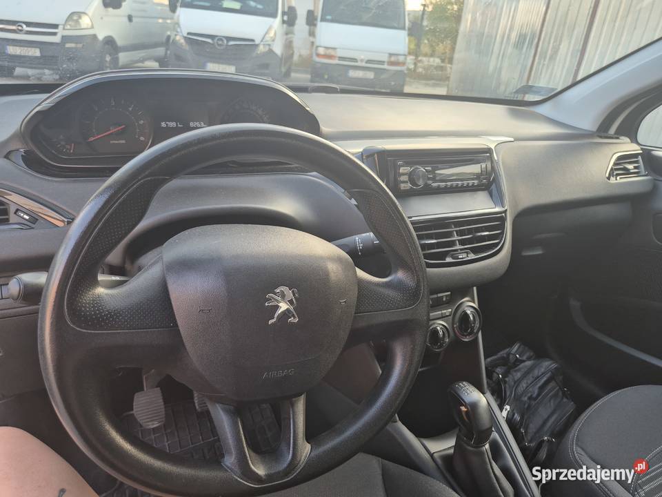 Peugeot 208 14 hdi 68 diesel isofix 208 Lublin
