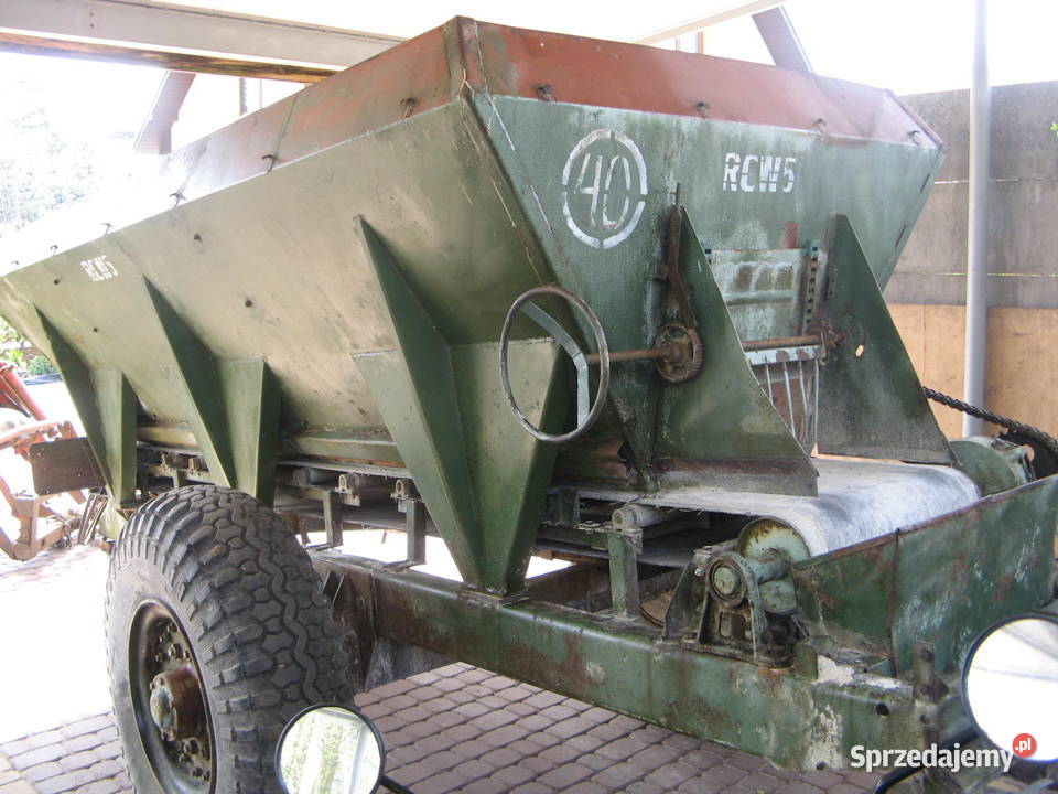 rozsiewacz rcw 5 rcw 3 sprzedam na 1 dzien Ryki