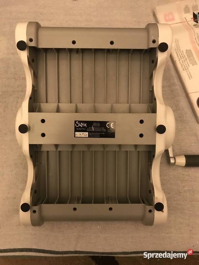 MASZYNA TNĄCOWYTŁACZAJĄCA A4SIZZIX BIG SHOT PLUS