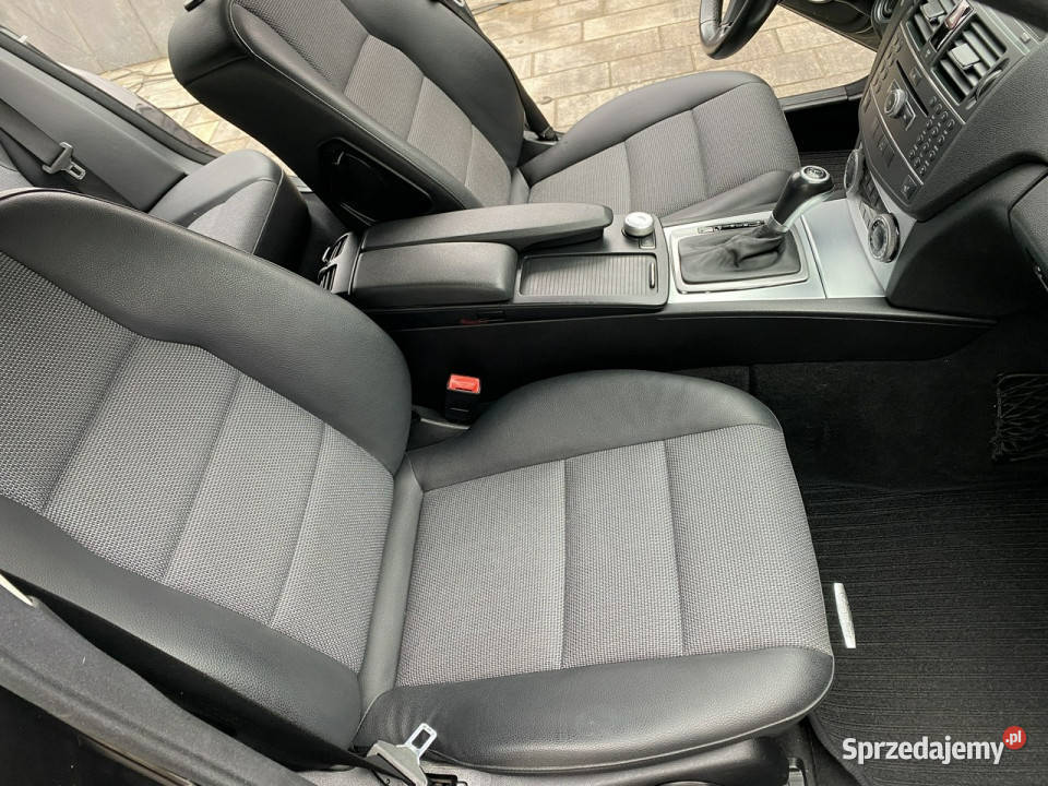 Mercedes C 200 zadbana 100 oryginalny przebieg wielofunkcyjna kierownica Poznań
