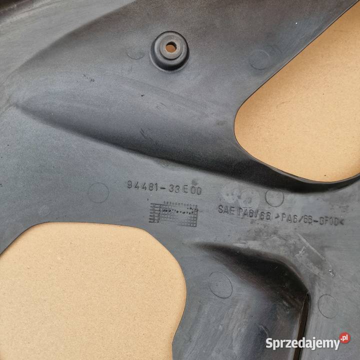 SUZUKI GSXR GSXR 600 750 SRAD OWIEWKA BOK BOCZEK Bieleń