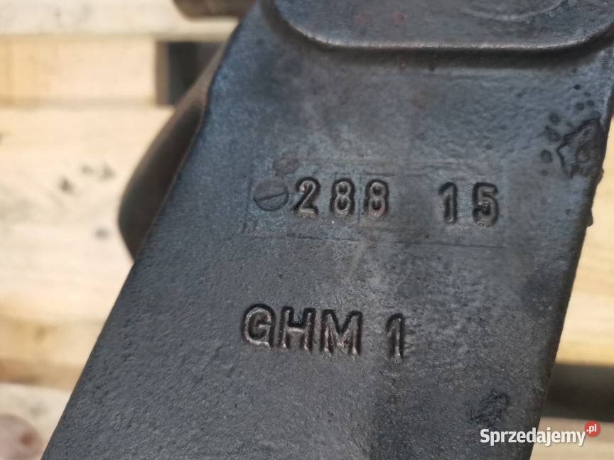 Ramię Claas Axion 830 TUZ tylny wielkopolskie Wilkowo sprzedam