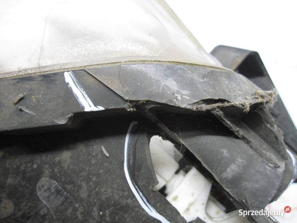 NISSAN QASHQAI I J10 07r lampa lewa przód ANGLIK Kielce sprzedam