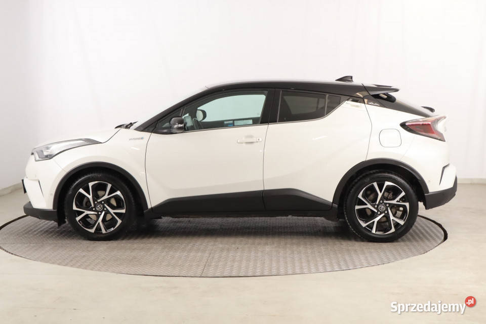 Toyota CHR 18 Hybrid automatyczna