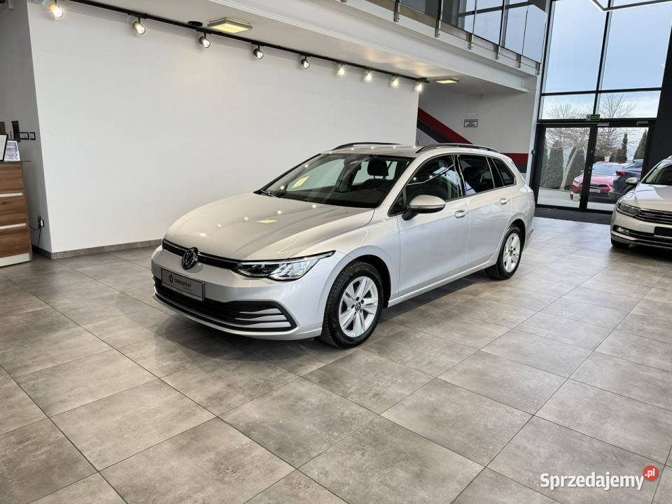 Volkswagen Golf VAT 23 Variant Life 15TSI 130 M6 lakier metallic Myślenice sprzedam