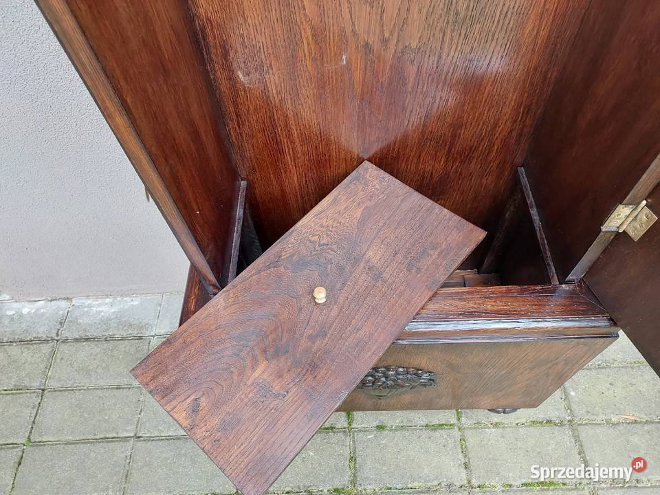 Stary słupek witryna szafka dąb ciemna pomorskie Tczew