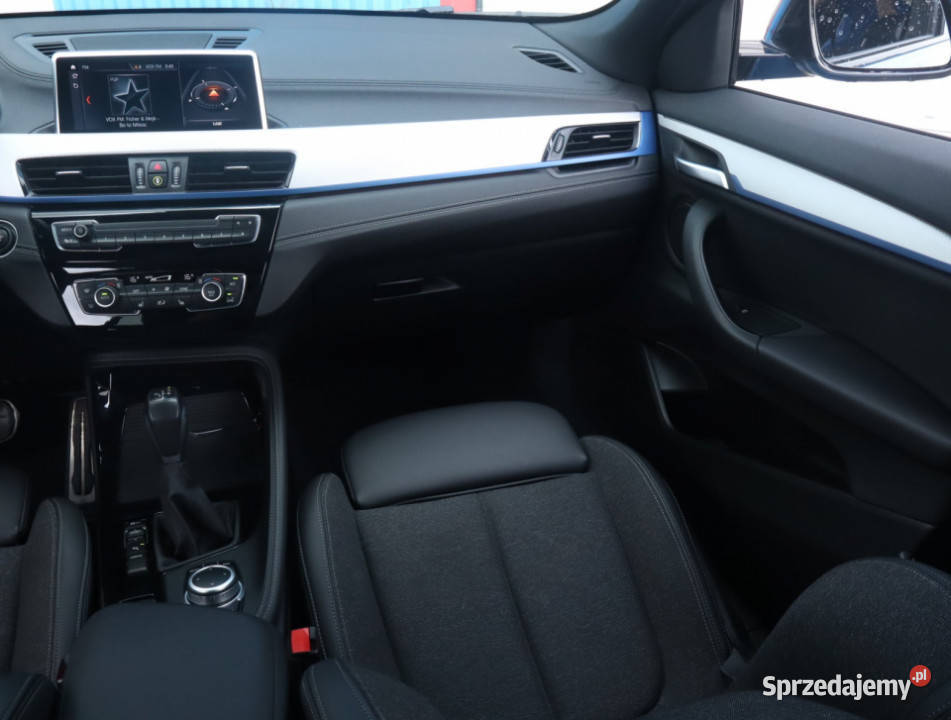 BMW X2 xDrive25e relingi dachowe Łódź