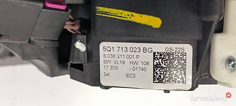 DŹWIGNIA ZMIANY BIEGÓW SKODA KAROQ 5Q1713023BG osobowe Lipno