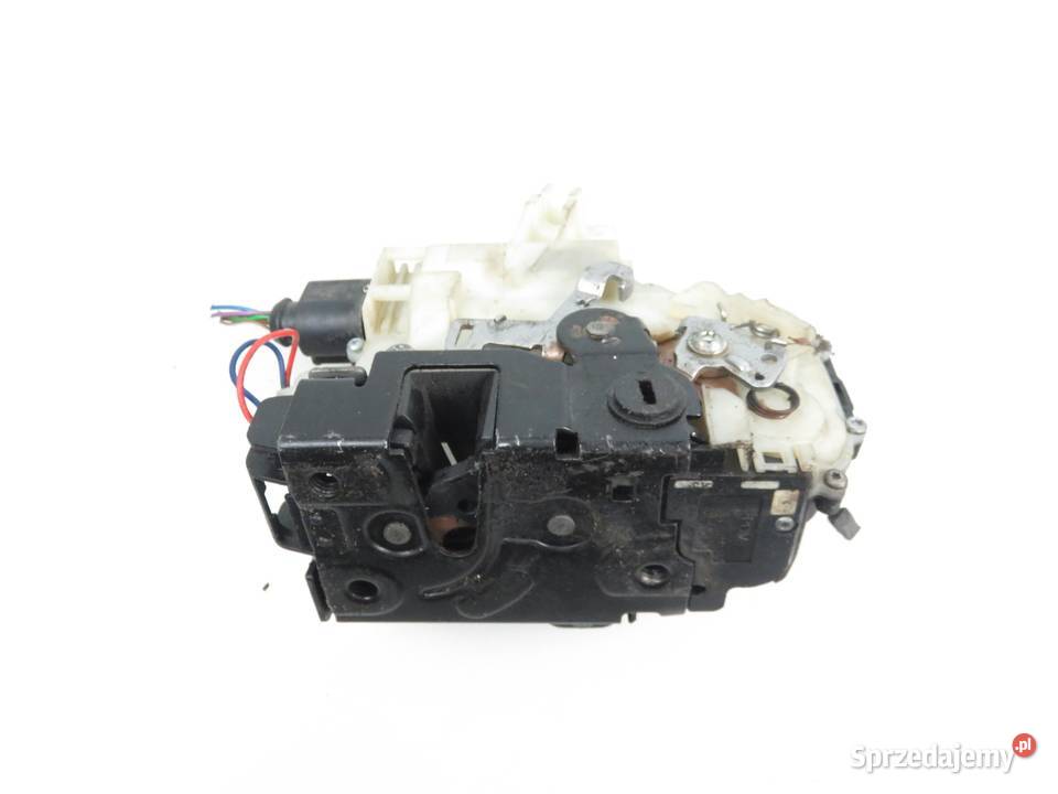 ZAMEK PRAWY TYLNY VW GOLF IV Variant 3B4839016A małopolskie