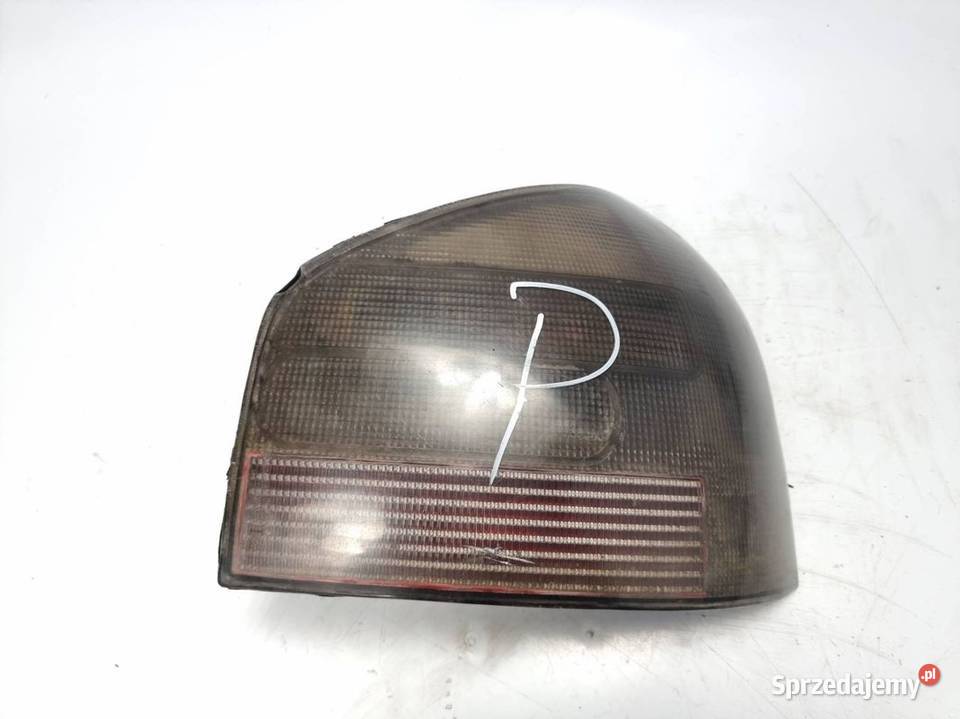 LAMPA PRAWA TYŁ AUDI A3 8L osobowe