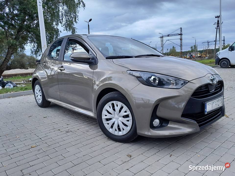 Toyota Yaris garażowany świętokrzyskie
