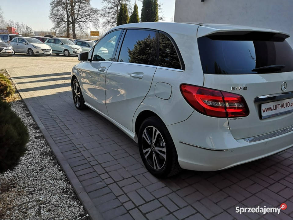 Mercedes B 180 18 CDI 109 Klimatr Navi Isofix elektrochrom. lusterko wst. Strzegom sprzedam