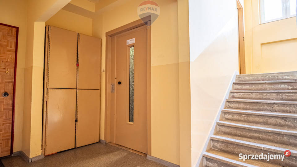 kawalerka do remontu w doskonałej lokalizacji Łódź