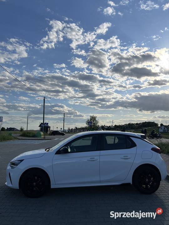 Opel Corsa F 15d 2022 1500cm3 świętokrzyskie Bodzentyn