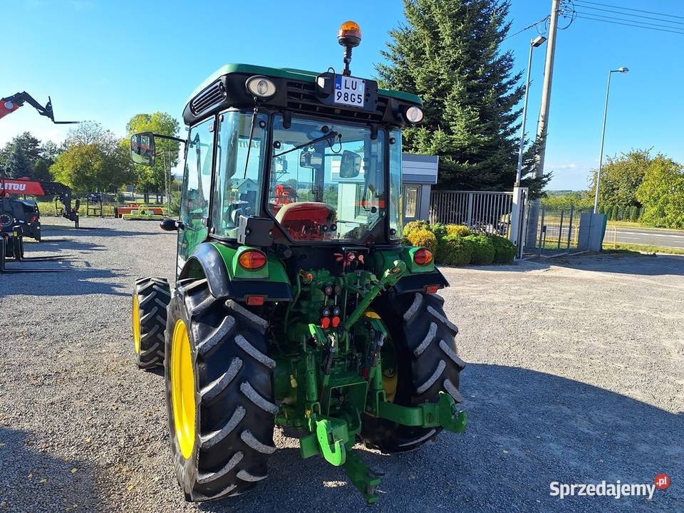 Ciągnik sadowniczy John Deere 5090 GF Lipnik