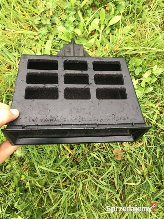 Kieszen pod radio VW SKODA SEAT osobowe