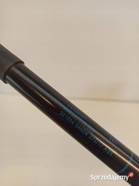 AUDI A3 8V SIŁOWNIK KLAPY BAGAŻNIKA 8V3827552 osobowe