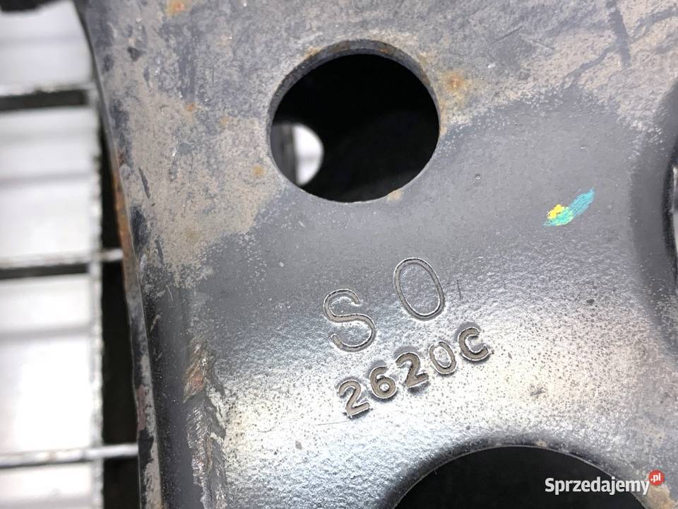 WAHACZ PRAWY PRZÓD TOYOTA COROLLA E21