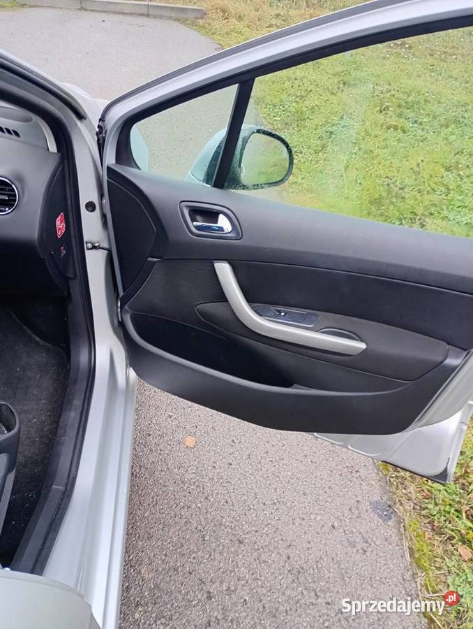 PEUGEOT 308 SW 16 benzyna 2010 Łoniów
