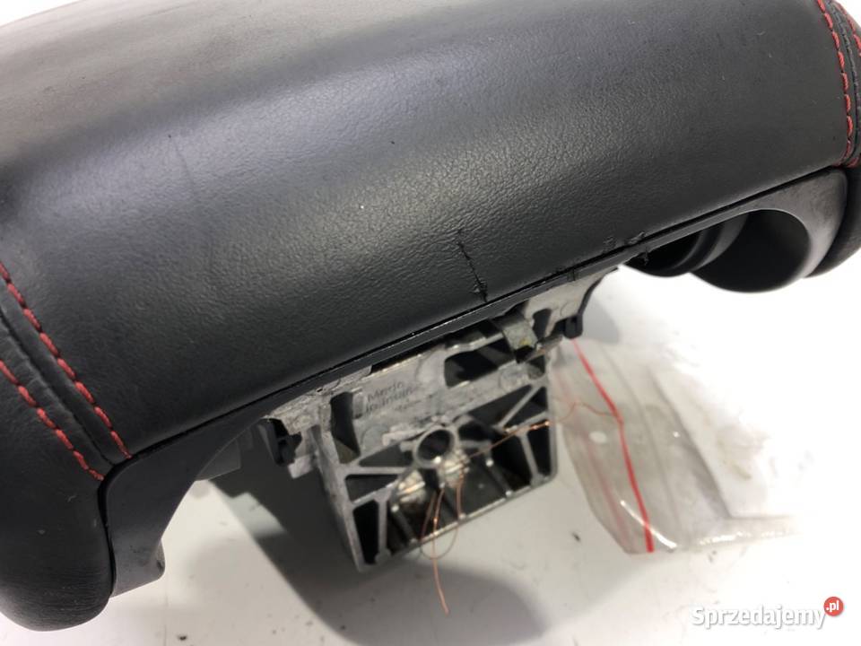 PODŁOKIETNIK AUDI A6 C7 SedanLimuzyna 1018 osobowe