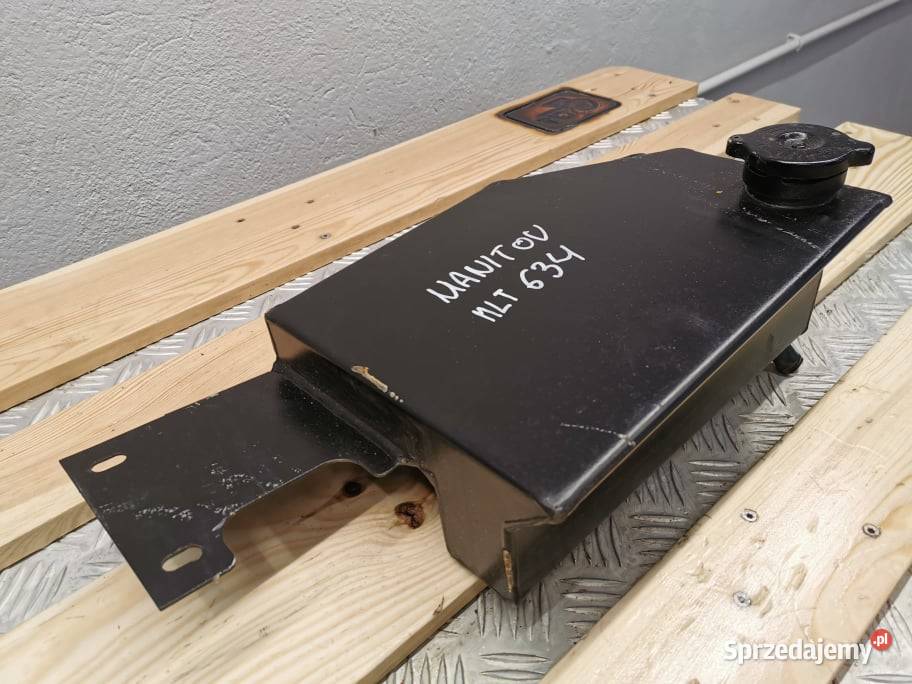 Naczynie wyrównawcze Manitou MLT 2007r