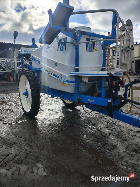opryskiwacz Blanchard atlantique 3200l Zaczepiane