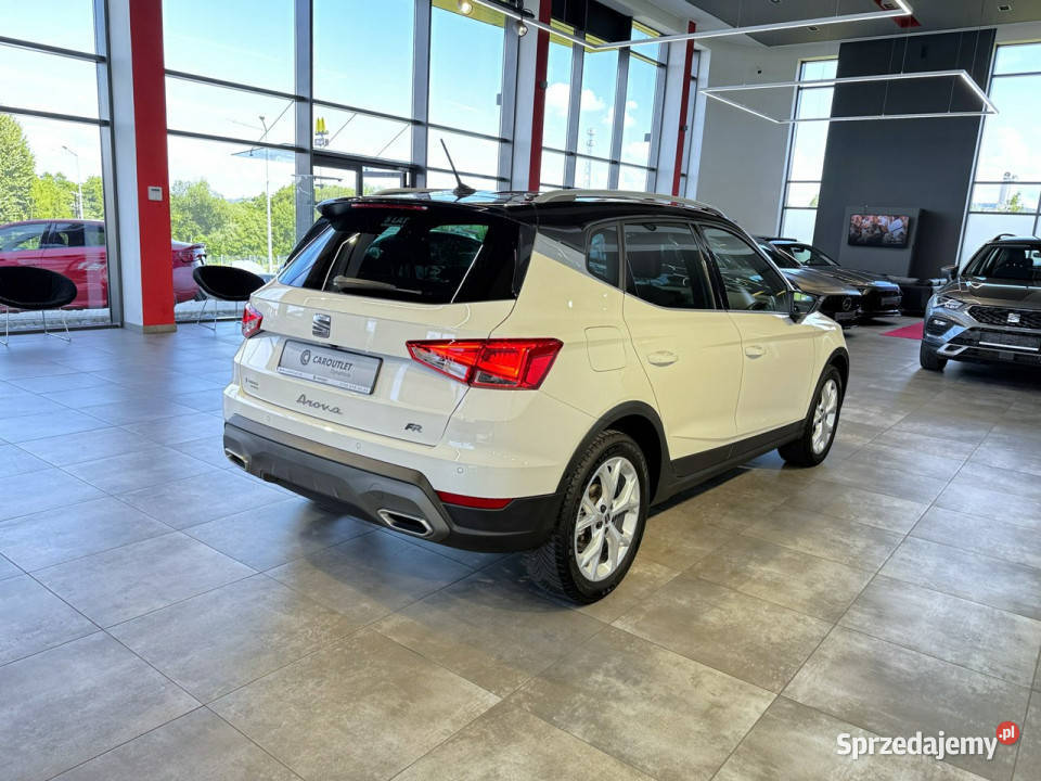 Seat Arona FR 10TSI 110 M6 20222023 r salon fa Myślenice