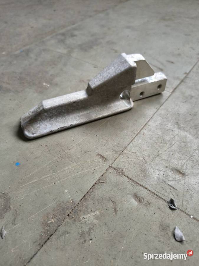 Strefa zgniotu kieł płyta pod silnik Volvo XC40 osobowe Bolęcin