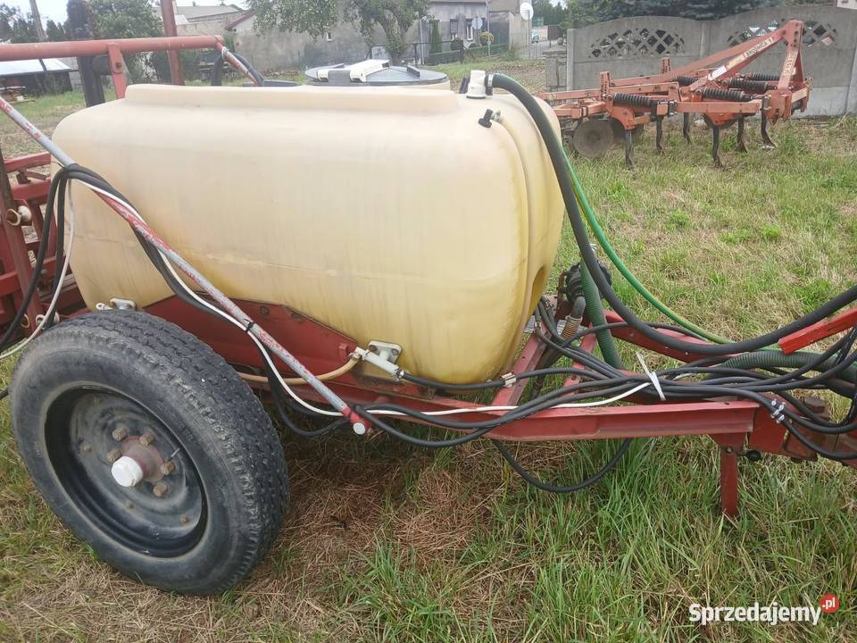 Opryskiwacz Pilmet 1000 litrów nieuszkodzony Szymanowo