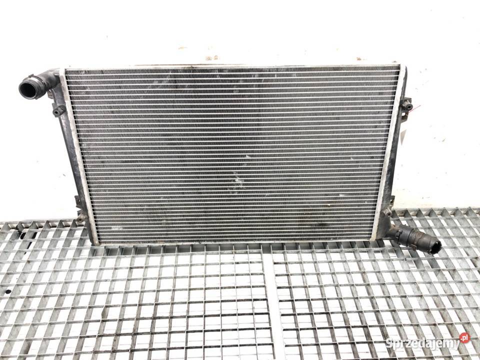 CHŁODNICA WODY VW PASSAT B6 19 105 0511 RADIATOR sprzedam