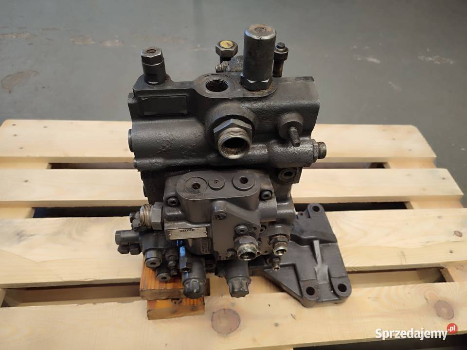 Rozdzielacz hydrauliczny G931962025100 Fendt 936 Wilkowo sprzedam