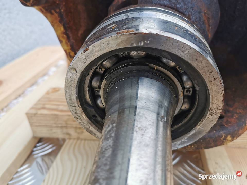 Zwolnica Zwrotnica prawy tył CAT TH 62 wielkopolskie