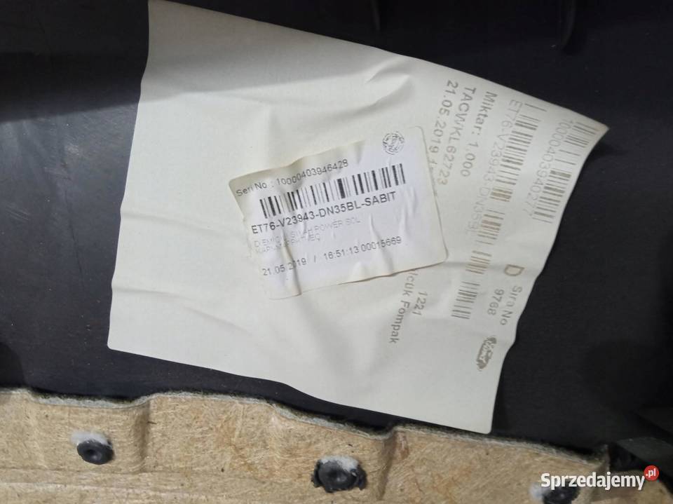 TAPICERKA BOCZEK LEWY PRAWY PRZÓD KOMPLET Ford Tapicerki samochodowe