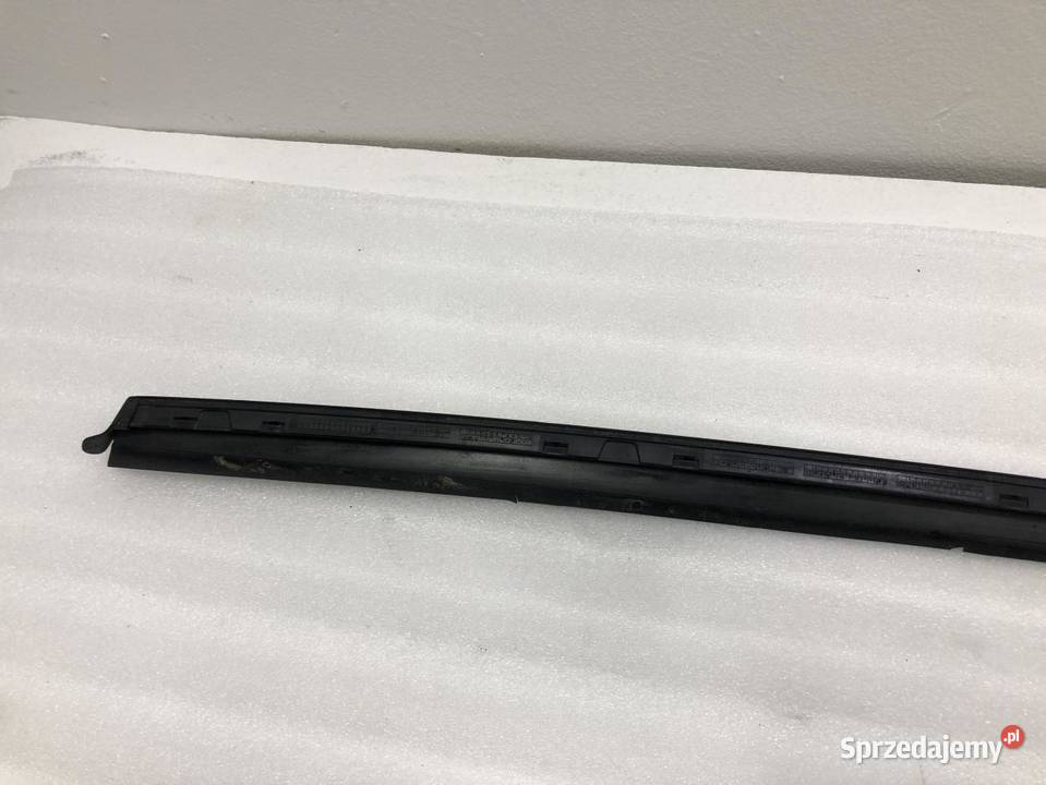 LISTWA SZYBY LEWA CZOŁOWA 4G0854327A AUDI A6 C7 osobowe sprzedam