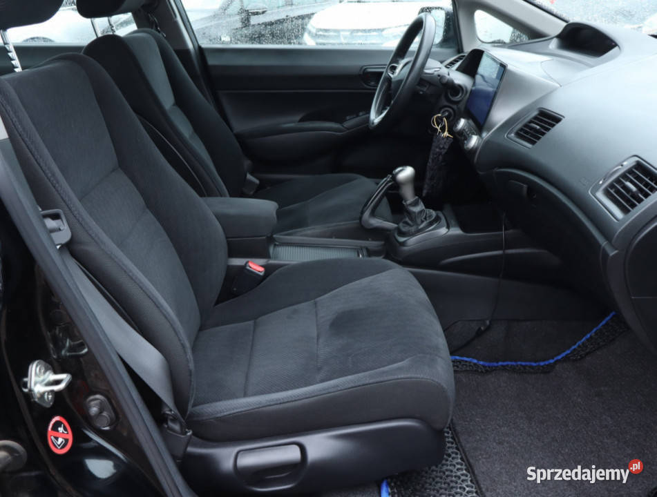 Honda Civic 18 i 103KM