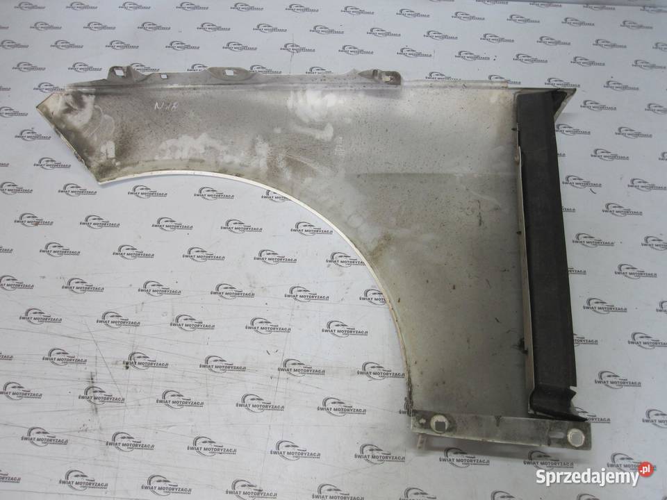 MERCEDES E IV W212 12r błotnik prawy przód