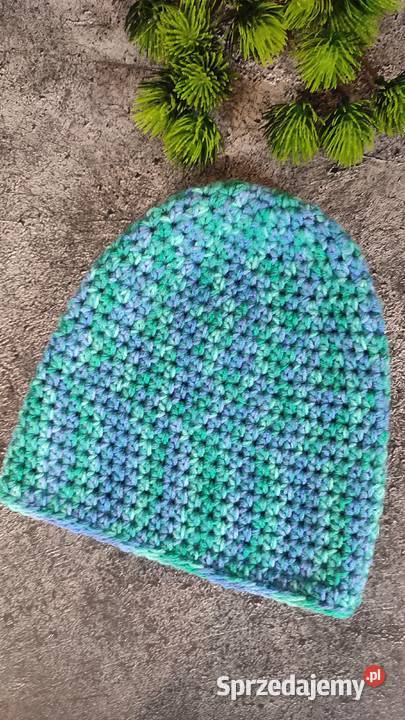 Kolorowe czapki handmade