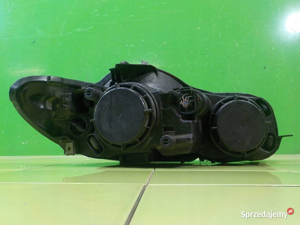 JAGUAR XE 30 D AUT 09r SEDAN lampa lewa przod mazowieckie Suków