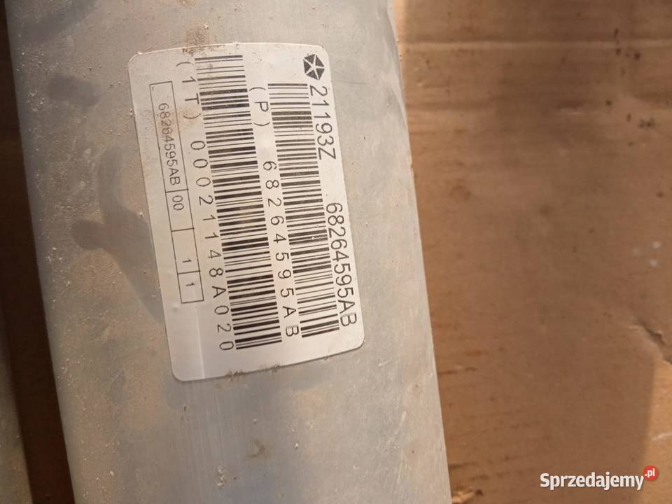 DODGE RAM1500 LIMITED 2021r V GEN Zbiornik Mojusz