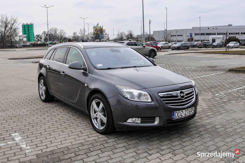 Opel Insignia 20T 250 4x4 Salon Skóry 1998cm3 Wrocław sprzedam