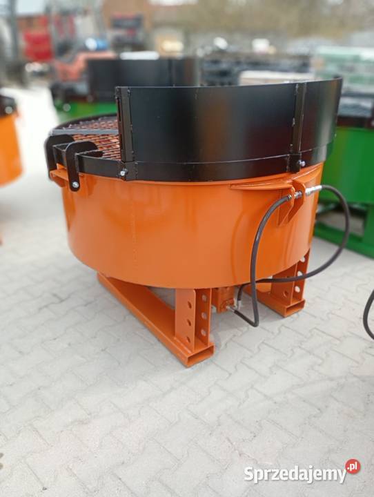 Mieszalnik Betoniarka hydrauliczna 800LAgromet Toruń sprzedam
