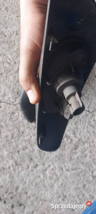 Iveco Daily kierunkowskazy OEM listwa maski oem Płońsk sprzedam